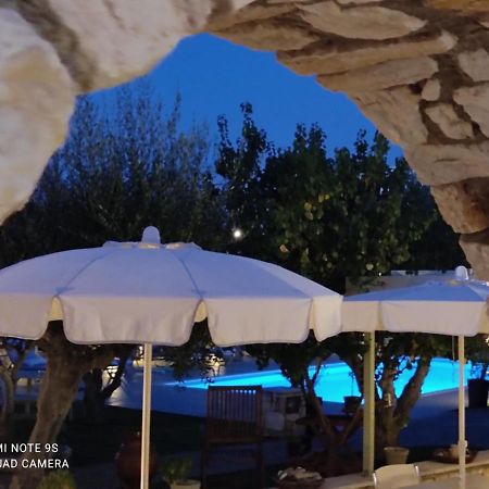 Sunset Studios And Apartments For Adults Over 21 Only Науса Экстерьер фото