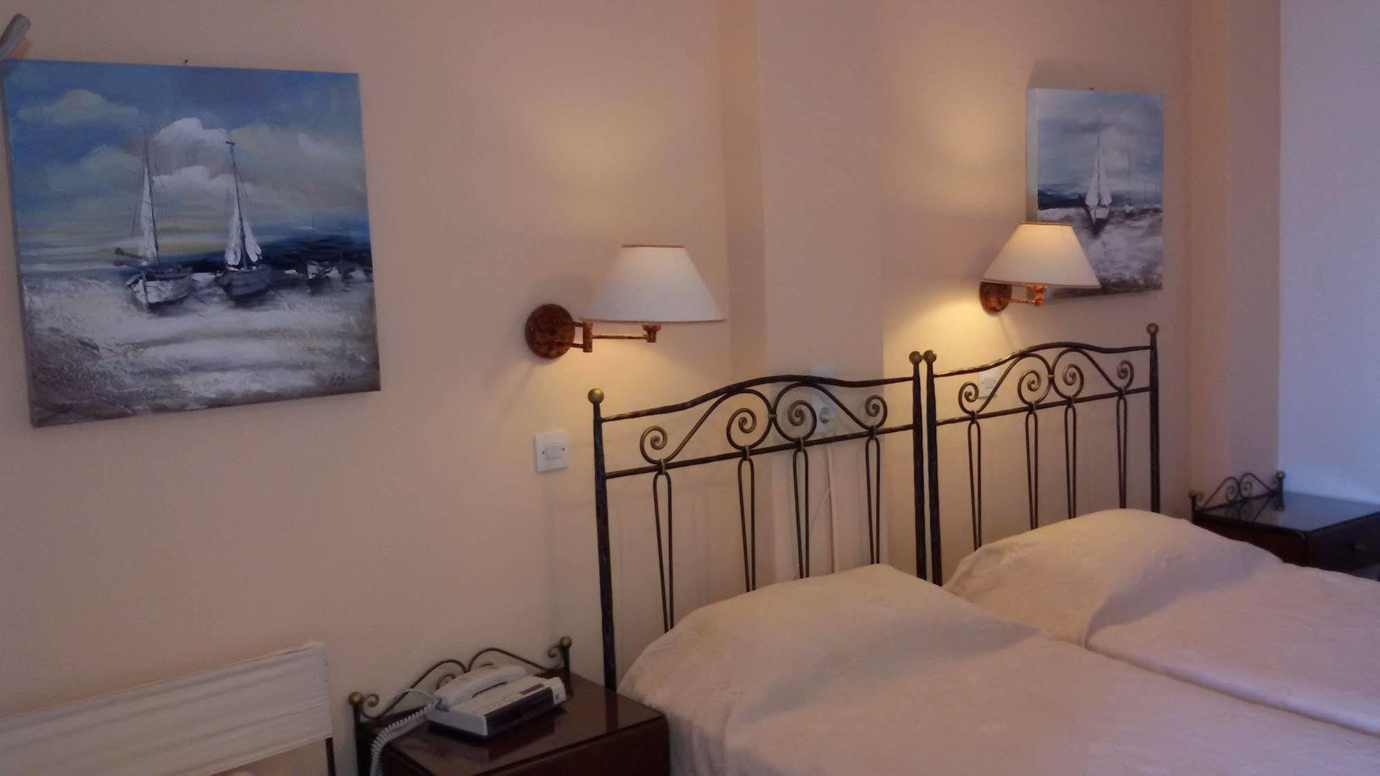 Sunset Studios And Apartments For Adults Over 21 Only Науса Экстерьер фото